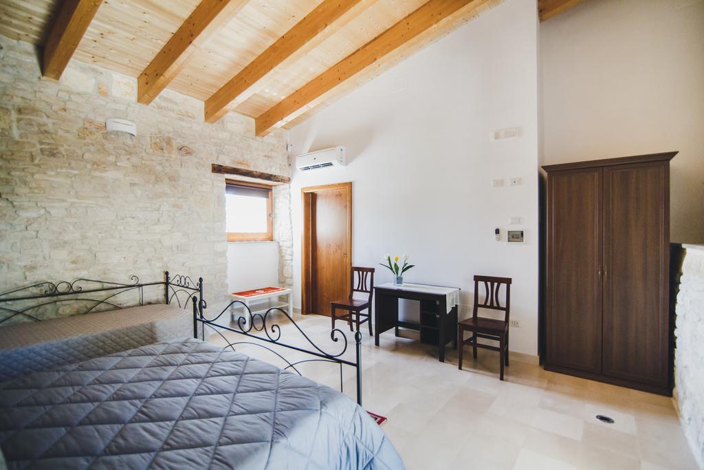 Ai Pilieri Di Bagnoli Villa Castel Del Monte  Eksteriør billede